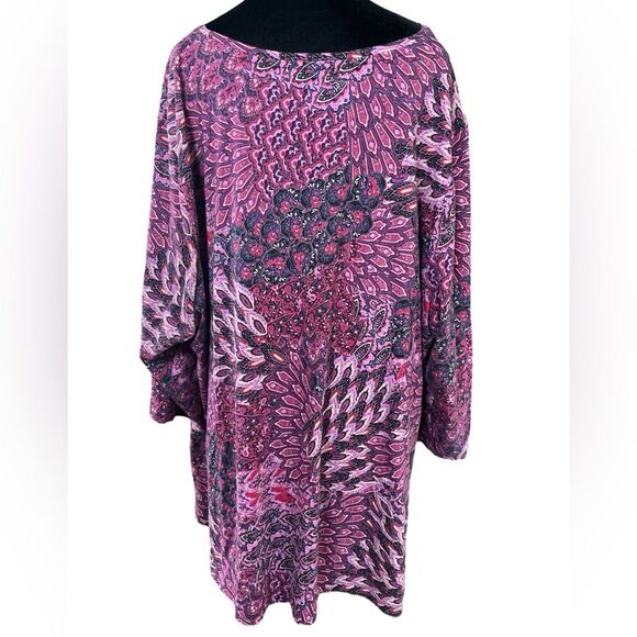 Catherines Top Women's Size 4X Pink and Purple Peacock Print Stretch Shirt - Picture 6 of 8